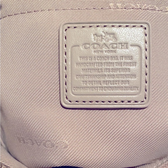 NEW COACH BAG - Picture 7 of 7